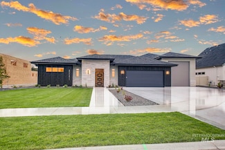 6241 W Strant St, Eagle, ID 83616