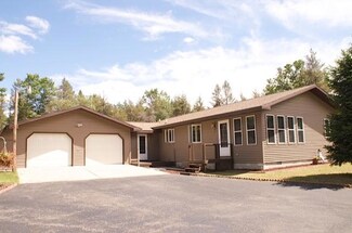 346 N Wilcox Bridge Rd, Grayling, MI 49738