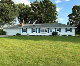 4607 Yoder Rd, Yoder, IN 46798