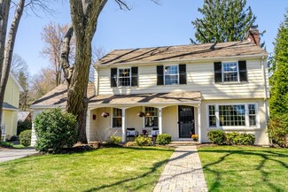 5 Squanto Rd, Winchester, MA 01890