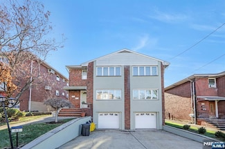 62 W Edsall Ave, Palisades Park, NJ 07650