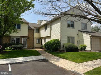 9 Chatham Ct, East Windsor, NJ 08520