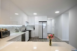 7002 Boulevard E Unit 6B, Guttenberg, NJ 07093