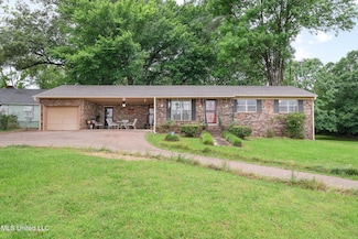 2881 Mississippi 305, Hernando, MS 38632