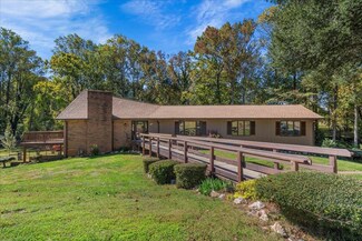 1109 Hemlock Dr, Shelby, NC 28150