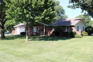 6 Skyline Dr, Adrian, MO 64720
