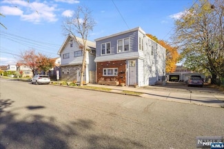 339 7th St Unit 2, Carlstadt, NJ 07072