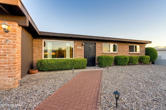 9010 E 3rd St, Tucson, AZ 85710