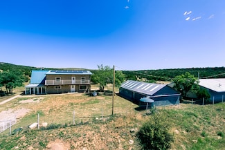 1 Apple Mountain Rd, Estancia, NM 87016