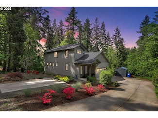 1345 Skyline Park Loop, Eugene, OR 97405
