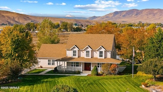 340 Gibson Rd, Selah, WA 98942