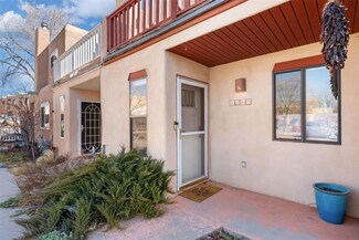 1609 Calle de Oriente Norte, Santa Fe, NM 87507