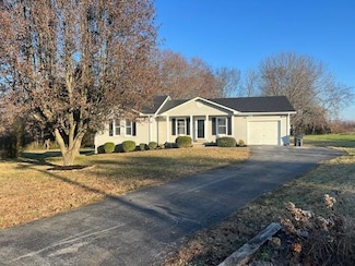 138 Colin Powell Ct, Bowling Green, KY 42104