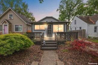 1942 E Troy St, Ferndale, MI 48220