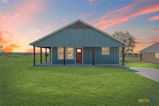 219 Thomas St, Rogers, TX 76569