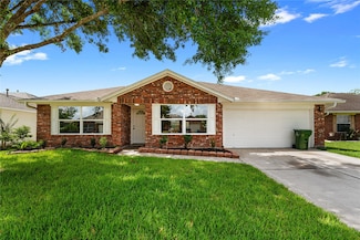 7815 Brook Trail Cir, Houston, TX 77040