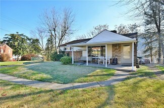 516 Oliver Dr, White Oak, PA 15131
