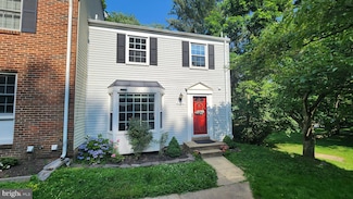 2927 Amberleigh Way, Fairfax, VA 22031