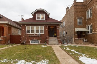 4550 W Wrightwood Ave, Chicago, IL 60639