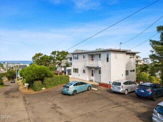 1127 SW Abbey St, Newport, OR 97365