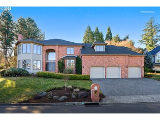 1178 Tyndall Ct, Lake Oswego, OR 97034