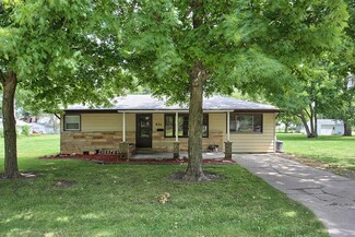 431 E Spruce St, Paxton, IL 60957