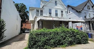 138-0 90th Ave, Jamaica, NY 11435