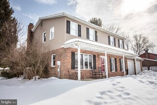 23 Tewkesbury Dr, Reading, PA 19610
