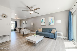 4630 N 68th St Unit 213, Scottsdale, AZ 85251