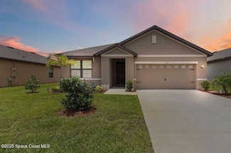 1669 Mineral Loop Dr NW, Palm Bay, FL 32907