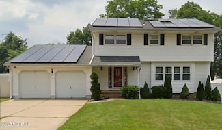 7 Stradford Rd, Parlin, NJ 08859