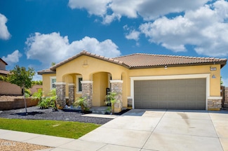 17837 Grapevine Ln, San Bernardino, CA 92407