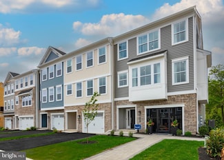 100 Higher Rock Ct, North Wales, PA 19454