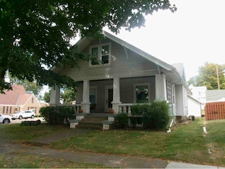 118 W North St, Danvers, IL 61732