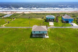 132 Pelican Beach Dr, Johnsons Bayou, LA 70631