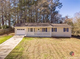 3760 Sunny Hill Dr, Loganville, GA 30052
