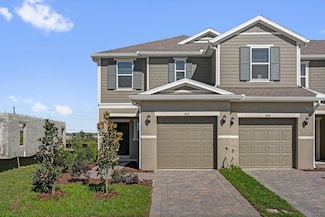 410 Sequoia Dr, Lake Wales, FL 33853