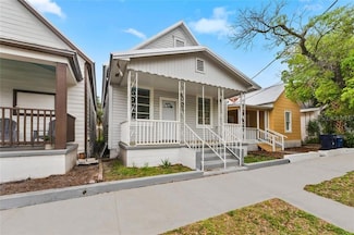 2320 W Walnut St, Tampa, FL 33607
