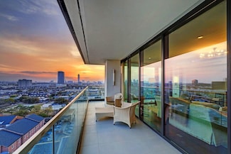 3433 Westheimer Rd Unit 1603, Houston, TX 77027