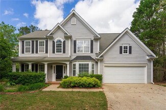 580 Olde Lauren Ct, Alpharetta, GA 30022