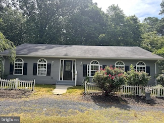 9380 Crystal Ln, Bel Alton, MD 20611