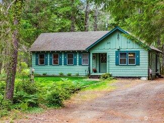 90 N Kings Way S, Hoodsport, WA 98548
