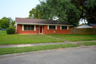 2903 Bolch St, Shreveport, LA 71104