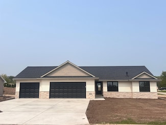 525 Kirkland Ave, Algoma, WI 54201