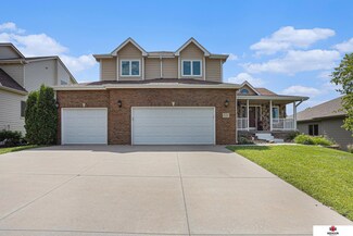6133 S 94th St, Lincoln, NE 68526