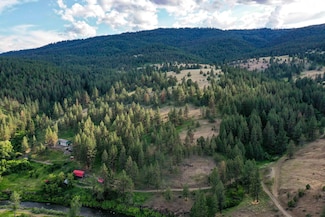 61702 Middle Fork Ln, Ritter, OR 97856