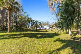 124 Palm Ave, Crescent City, FL 32112