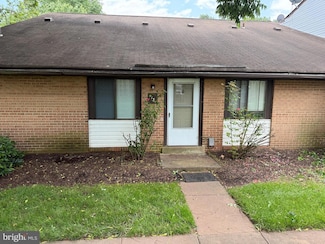 4134 Meadowland Ct Unit 71, Chantilly, VA 20151