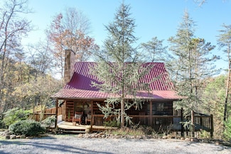 1107 Momma Bear Way, Sevierville, TN 37876