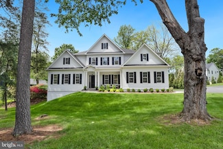 9850 Jerry Ln, Vienna, VA 22180